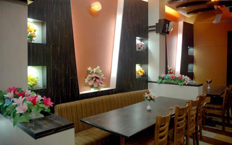 Hotel Avenue Plaza, Kutch 3